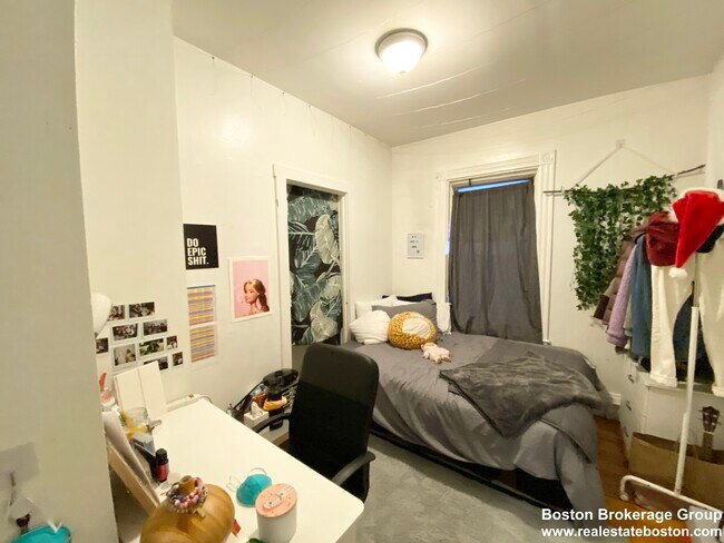 Foto del edificio - 72 Calumet St