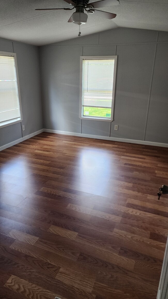 master - 2709 Eureka Ln