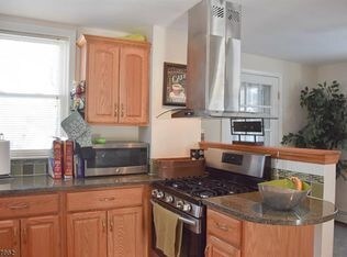 Foto del edificio - 203 N Finley Ave