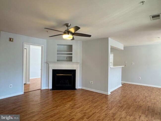 Foto del edificio - 9131 Gracious End Ct