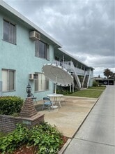 Building Photo - 1032 Arcadia Ave