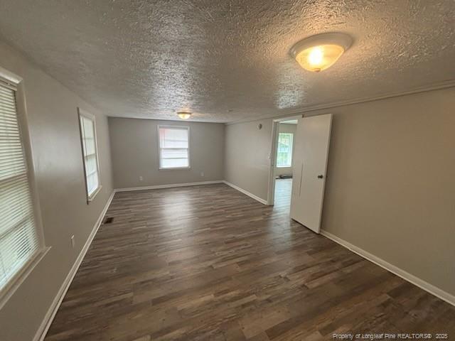 Building Photo - 2842 Coronada Pkwy