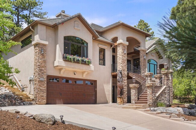Foto del edificio - Stunning Broadmoor Estate with Mountain & City Views