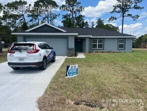 Building Photo - 4 Hemlock Dr