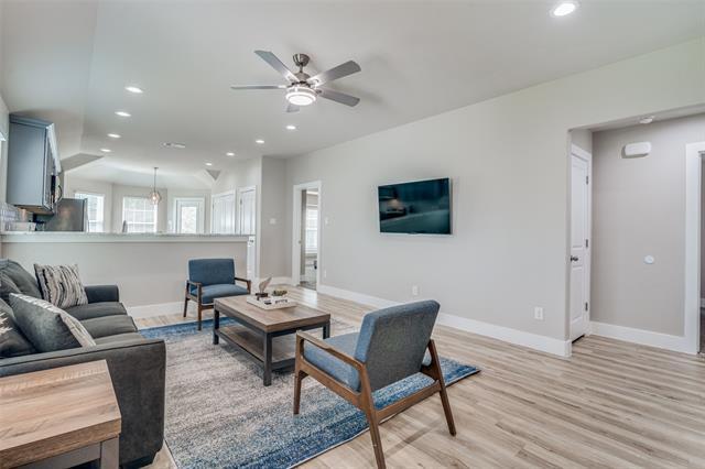 Foto del edificio - 2845 Oakdale St