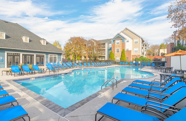 Building Photo - Society 865