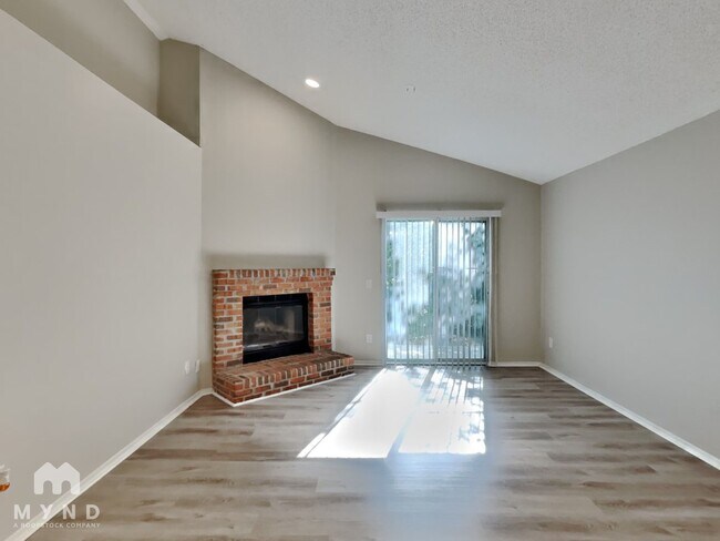 Foto del edificio - 580 Staffordshire Dr