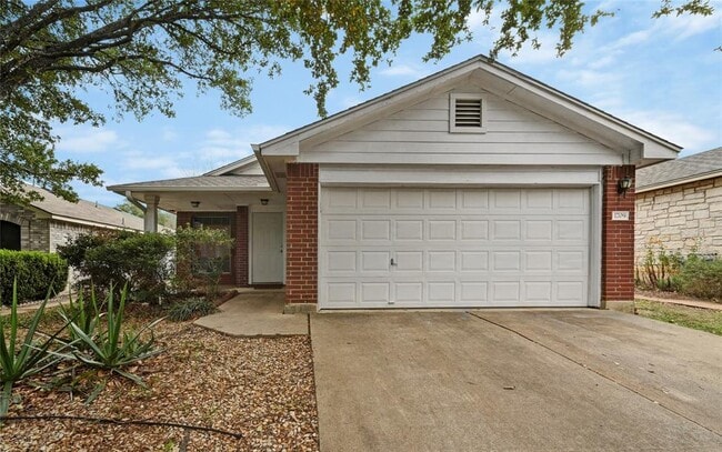 Foto del edificio - 1709 Friars Tale Ln