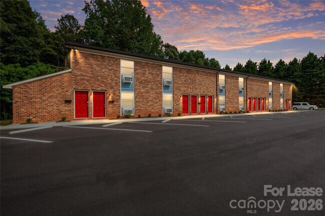 Foto del edificio - 1850 Lowell Bethesda Rd