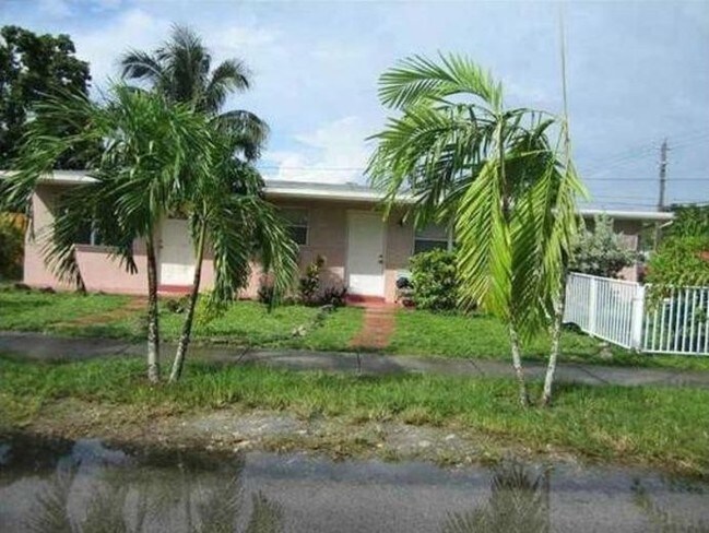 Foto del edificio - 6109 Rodman St