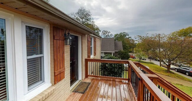 Foto del edificio - Available early Jan! 3bd/2bth w/fenced yard