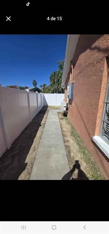 Building Photo - 15827 Adobe Dr