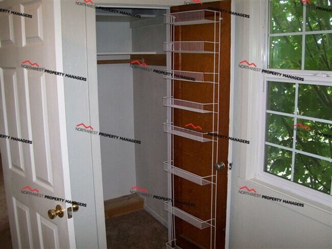 Foto del edificio - r174a