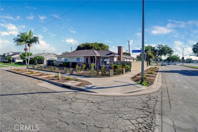 Foto del edificio - 2206 Radnor Ave