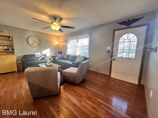 Foto del edificio - 3 br, 2.5 bath House - 1602 Pincay Ct