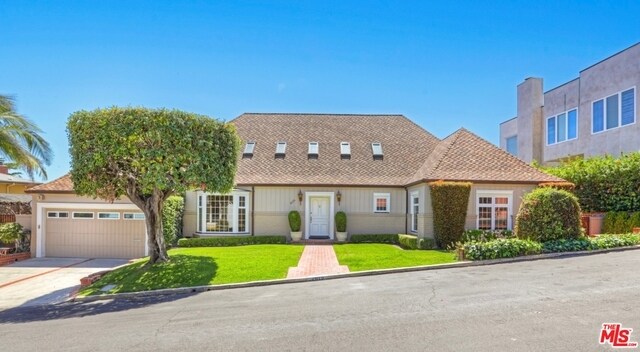 Primary Photo - 2675 Glendower Ave