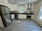 Primary Photo - 98 Holworthy St