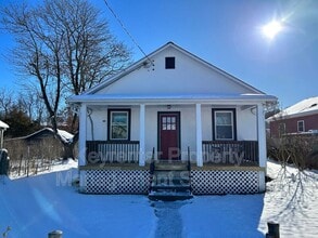 Building Photo - 626 N Winchester Ave
