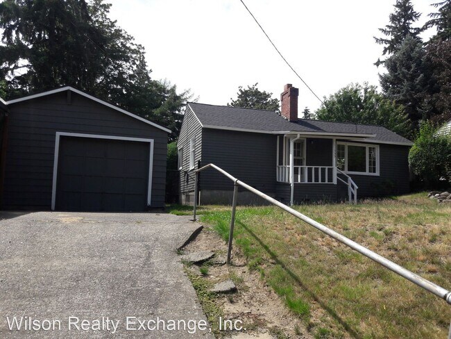 Building Photo - 2 br, 1 bath House - 11335 Sunnyside Ave N