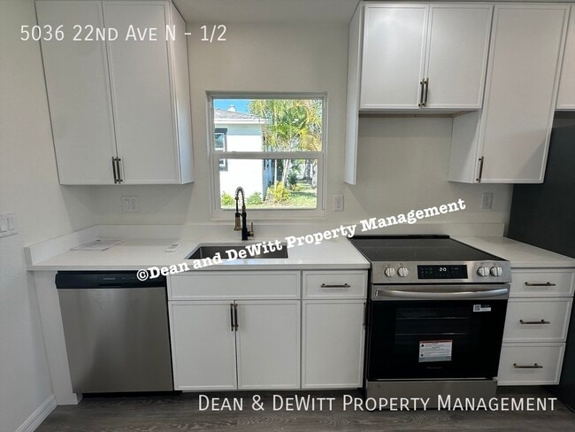 Building Photo - 5036 22nd Ave N