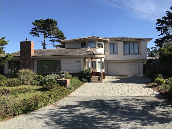 Primary Photo - 3049 Cormorant Rd