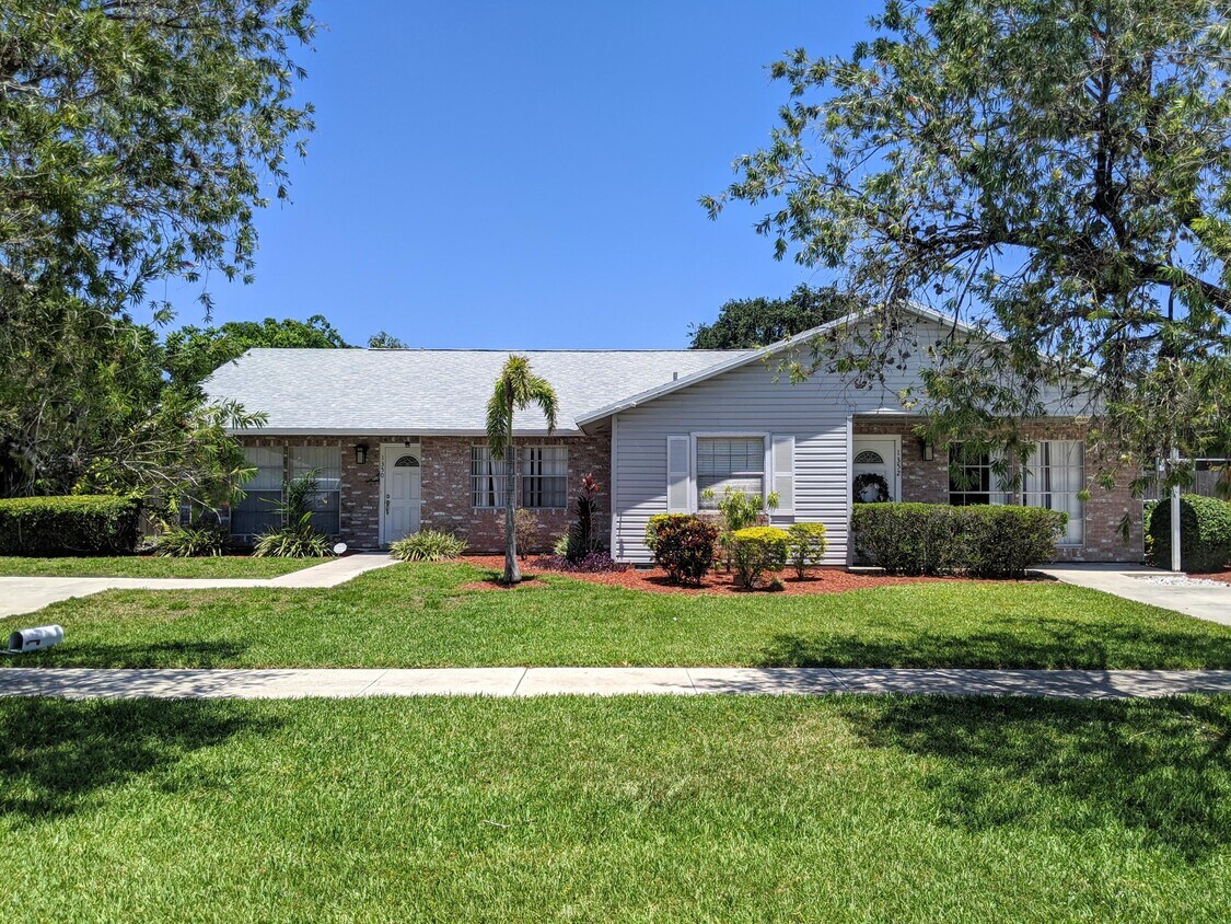 Primary Photo - 1350 Riverside Cir