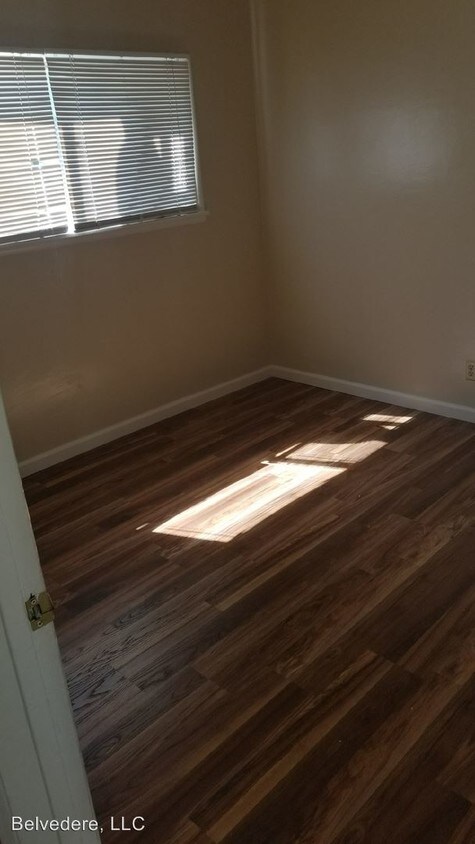 Foto del edificio - 1125 Monterey Ave