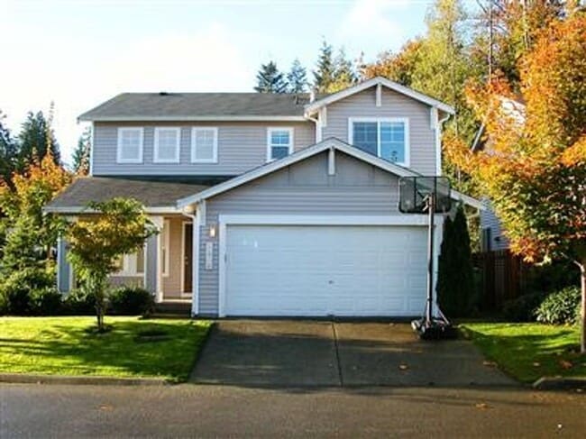 Building Photo - 3 Bed + Bonus Room 2.5 Bath Home Snohomish