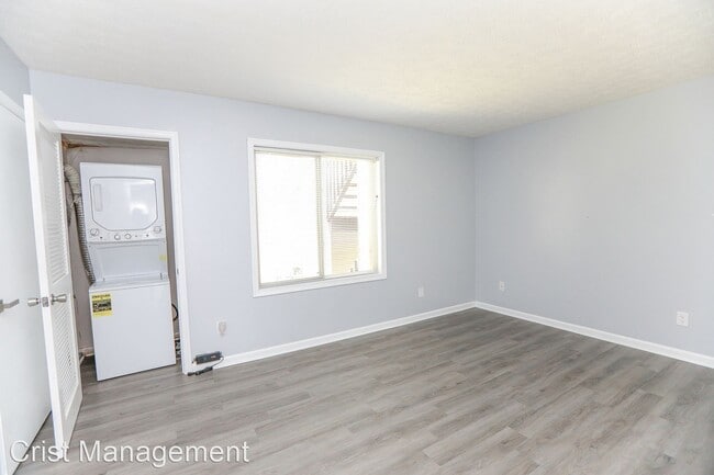 Building Photo - 1 br, 1 bath House - 33 Pacific Dr.