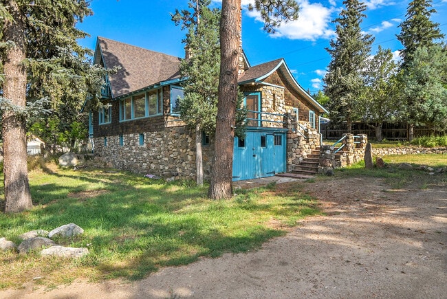 Photo - 26257 Columbine Trail (Kittredge, CO) House
