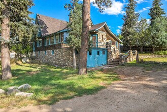 Building Photo - 26257 Columbine Trail