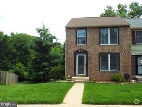 Building Photo - 3656 Woodhaven Ct
