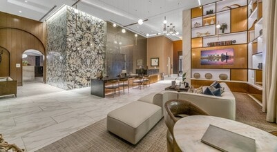 Building Photo - 6255 W Northwest Hwy