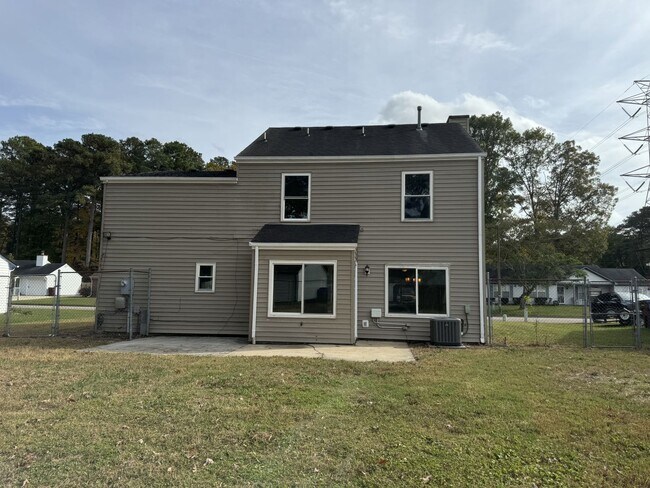 Building Photo - NEW SINGLE FAMILY HOUSE!!!