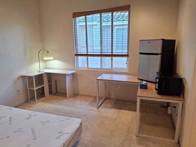 Foto del edificio - 7329 Gabbiano Ln