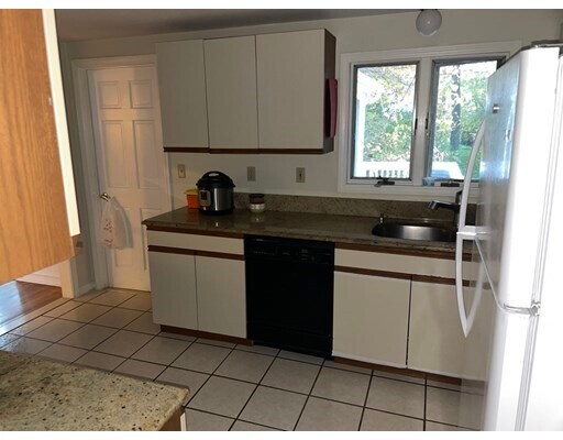 Primary Photo - 105 Blake St