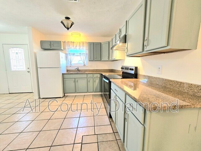 Foto del edificio - 636 W Caladium Cir