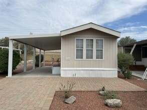 Building Photo - 1614 E Villa Rita Dr