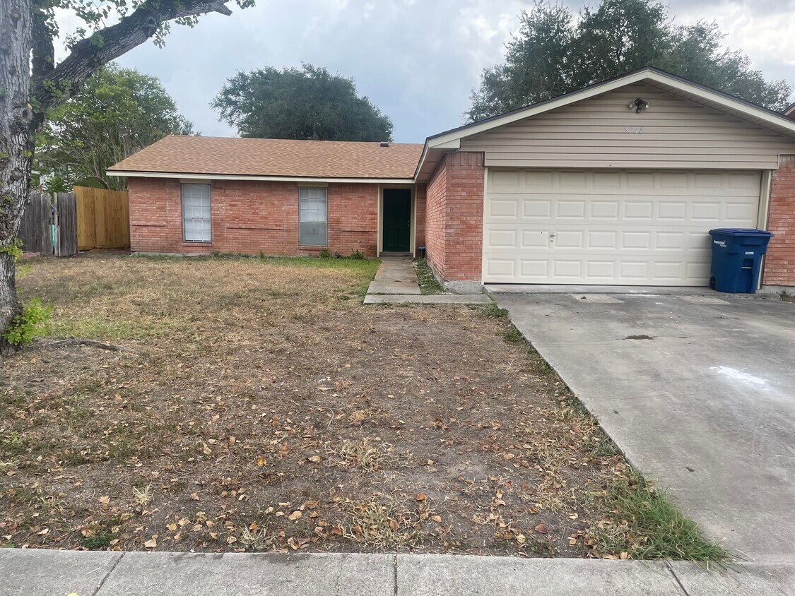 Primary Photo - 3718 Shoal Creek Cir