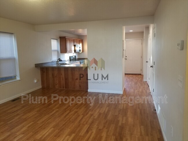 Building Photo - 2115 Mount Ave