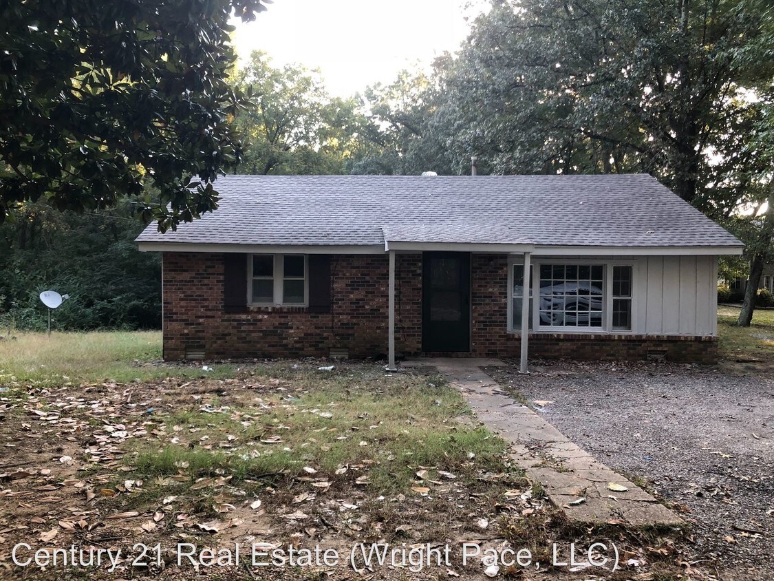 Primary Photo - 2 br, 1 bath House - 80 CR 355