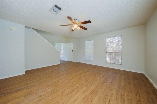 Building Photo - 13812 Spring Heath Rd