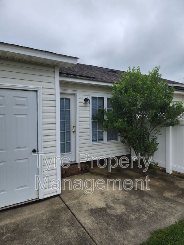 Building Photo - 2943 Kinsey Loop