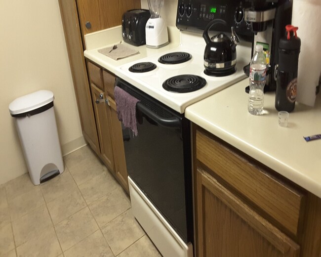 Foto del edificio - Charming 2BR/2BA Condo Near Lowry - AVAIL ...
