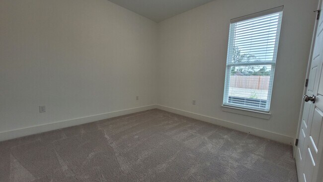 Foto del edificio - Brand new home in Garden Hill!