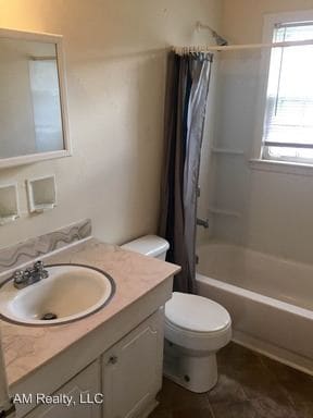 Building Photo - 4179 Welling Ave