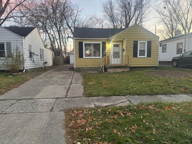 Building Photo - 1317 Waldman Ave