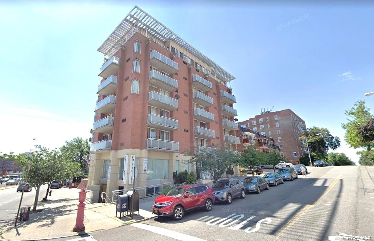 Primary Photo - 102-02 Queens Blvd