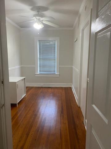 Building Photo - 228 E Poplar St