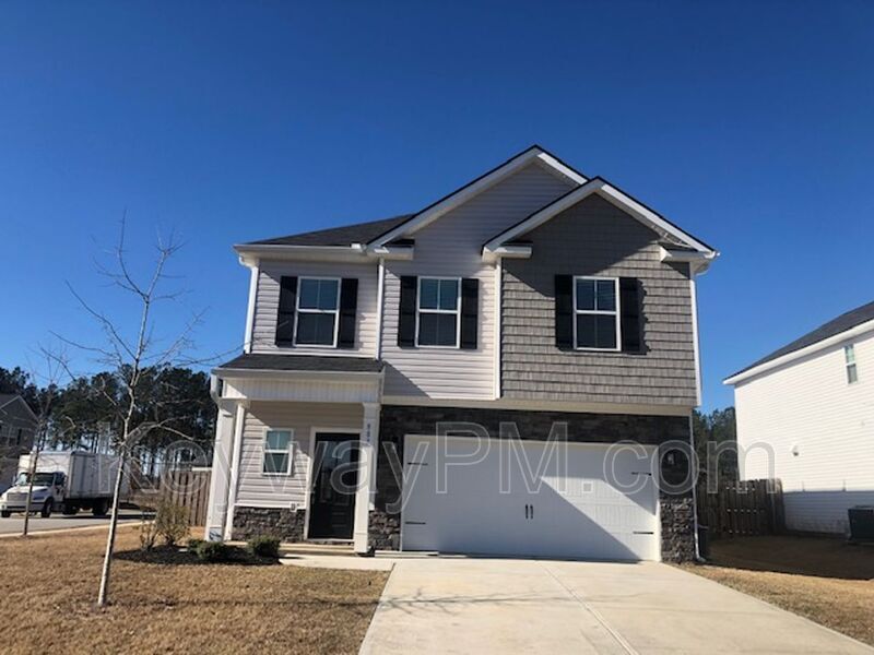 Foto principal - 887 Chesham Ave